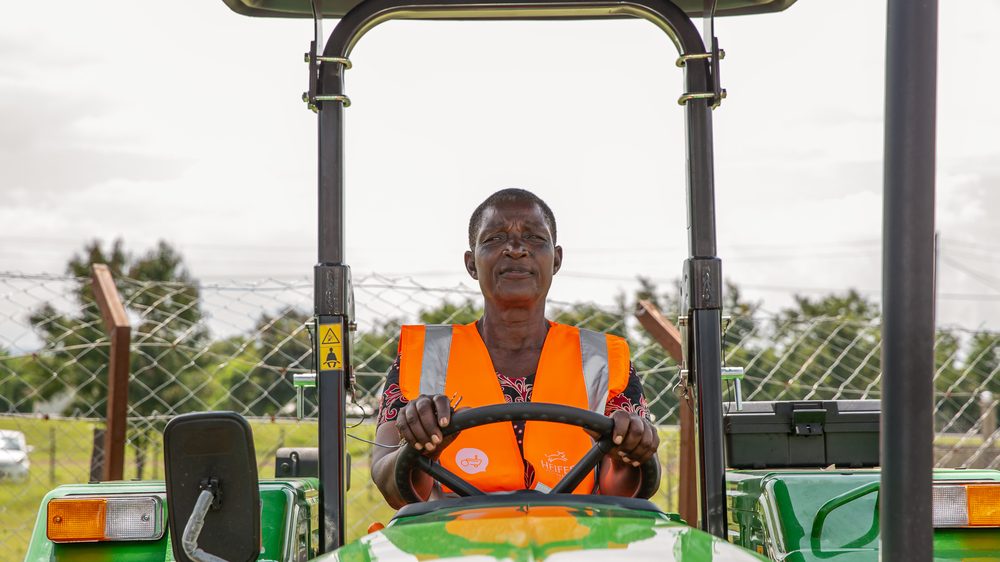 Hello Tractor in the field